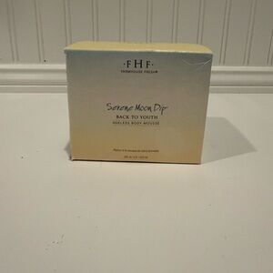 Farmhouse Fresh Serene Moon Dip Body Mousse
